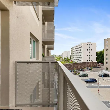 Ah Airport Pan Am Free Parking Ac