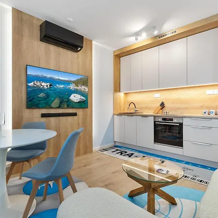 Ah Airport Pan Am Apartment