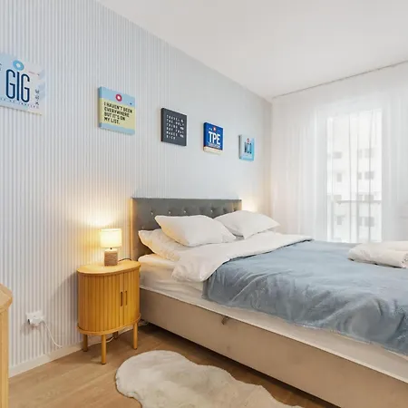 Apartmán Ah Airport Pan Am Free Parking Ac Bratislava