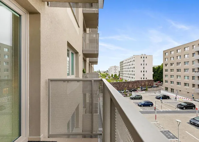 Ah Airport Pan Am Free Parking Ac